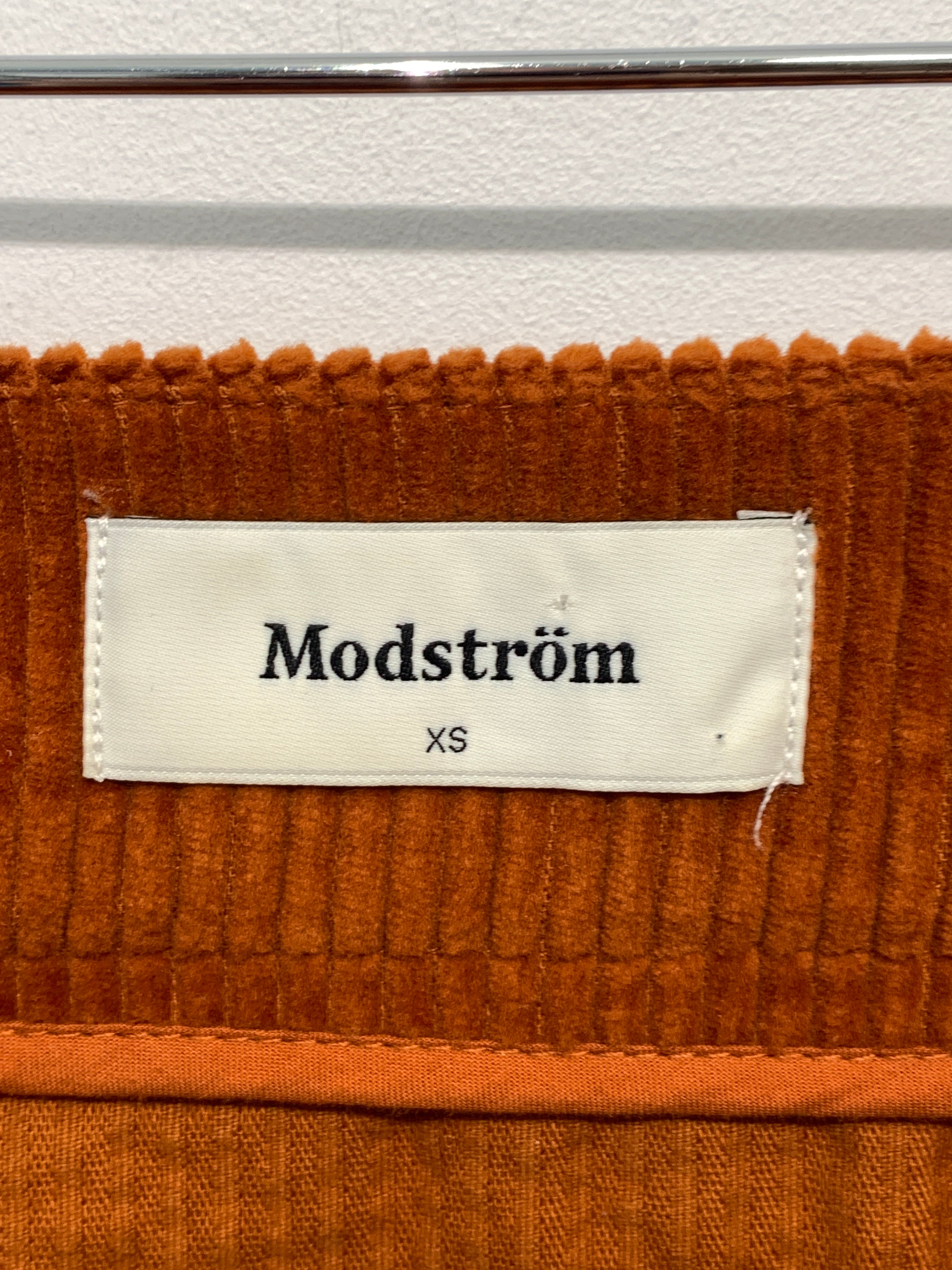 Modström Nederdel